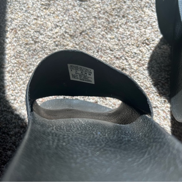 Adidas Classic Soccer Slides - Picture 3 of 6